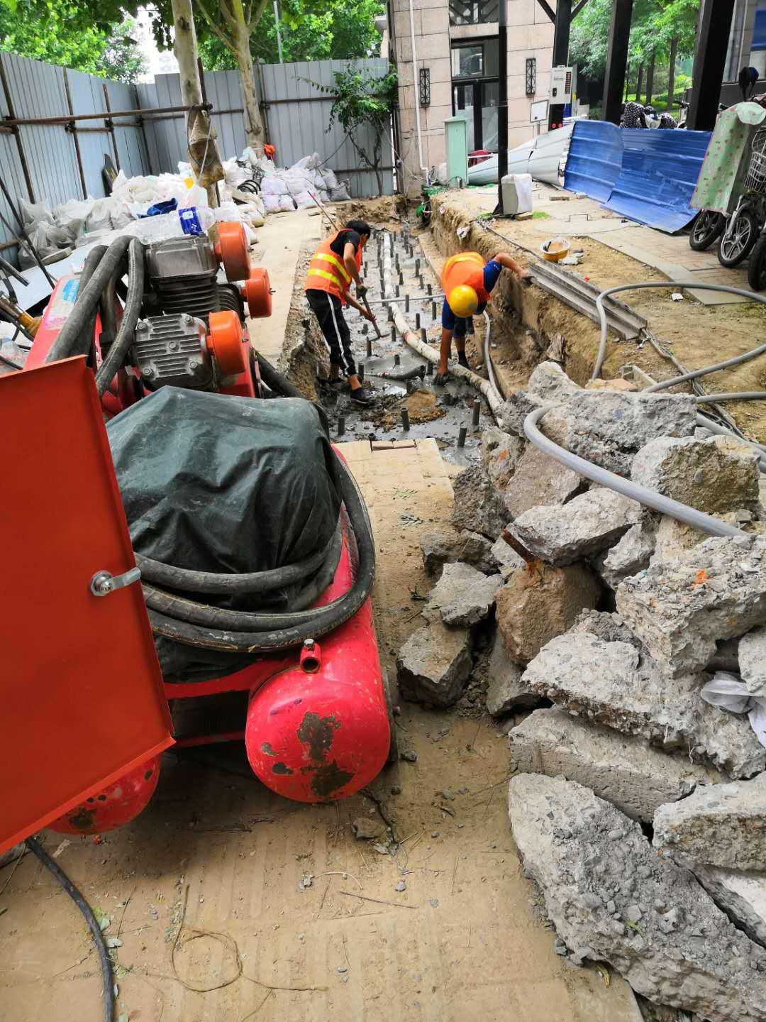 下谷坪土家族乡地基加固解决房子的地基下沉问题